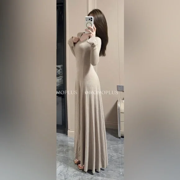 Quiet Luxury Tan Long Sleeve Knit Maxi Dress - Picture 3 of 10